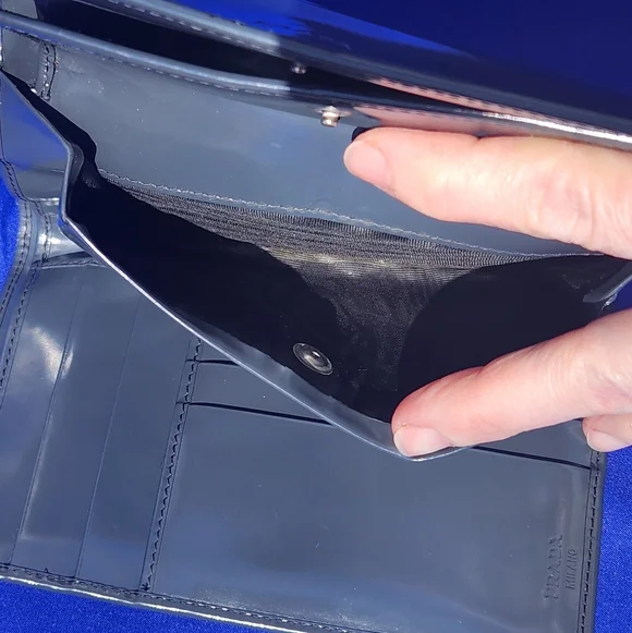 Prada Vintage Slate Gray Patent Leather Envelope Wallet - Picture 12 of 14